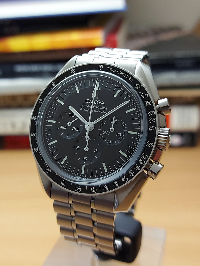 Omega Speedmaster Professional Moonwatch Co Axial Master